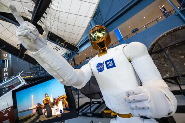 Robonaut 2 by NASA / General Motors — Research robot