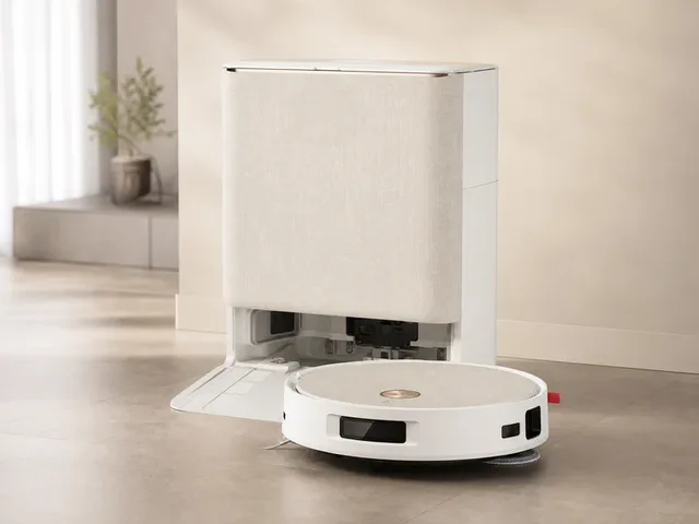 M16 Infinity by Yeedi — Cleaning robot
